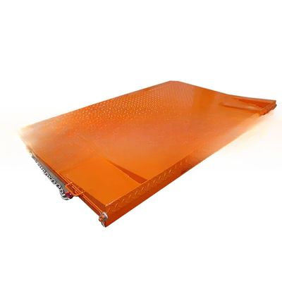 Μέγεθος τραπεζιού 2000x2200mm Ζυγισμένο και ανοξείδωτο χάλυβα Κινητή ράμπα αποβάθρας φόρτωσης για ανελκυστήρα