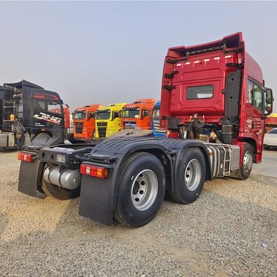 4x2 Tractor Head Truck Engine Standard Emission Diesel Fuel Type 6x4 Tractor Trailer για 10 ελαστικά Πώληση